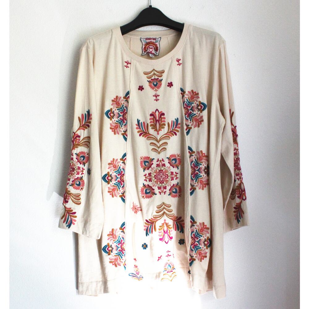 JOHNNY WAS Raw Seam Swing Top, Size L